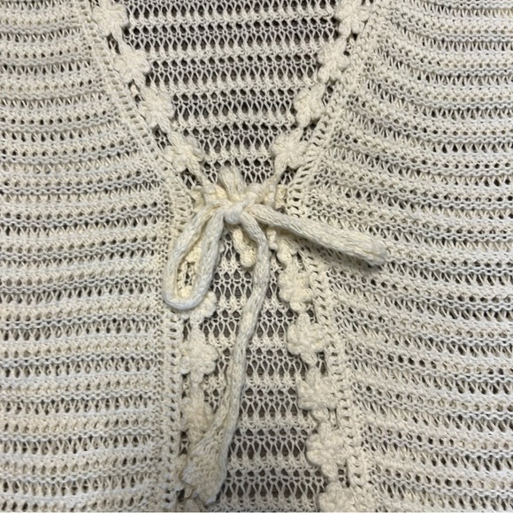 Christopher & Banks crochet hippie vest front tie daisy detail size XL - Picture 3 of 10